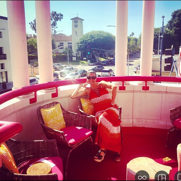 Meet your Posher, Claire - Picture 1 of 1